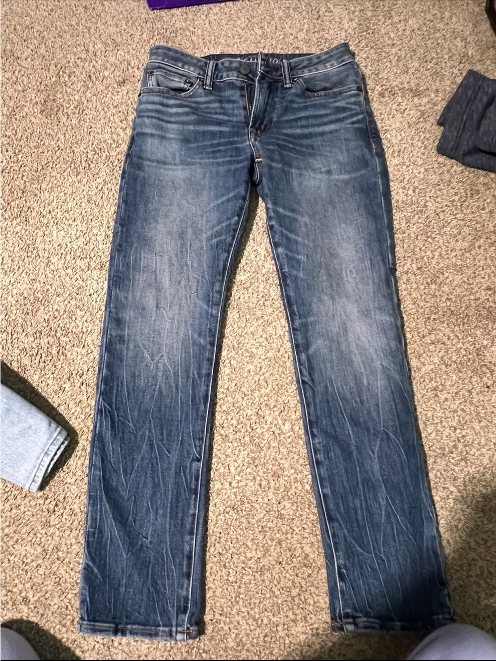 American Eagle Outfitters Men's Distressed Blue Straight Jeans